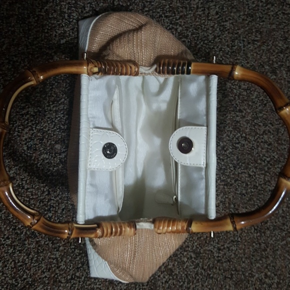 LOFT Handbags - Anne Taylor LOFT Purse